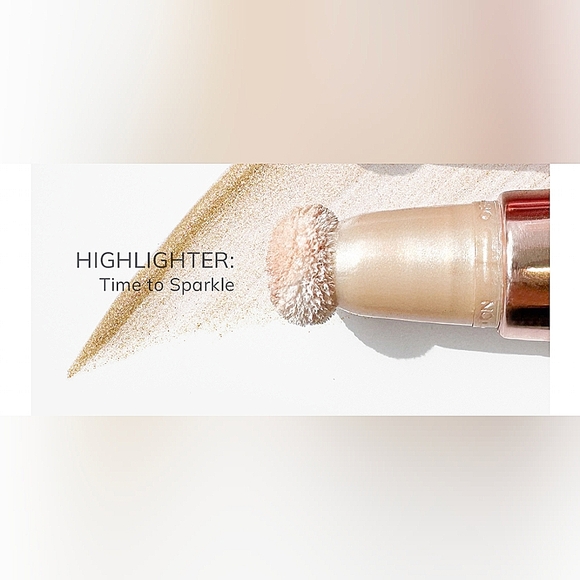 Highlighter. Time to Sparkle. Farmasi quality brand. Unique applicator. - Picture 7 of 7